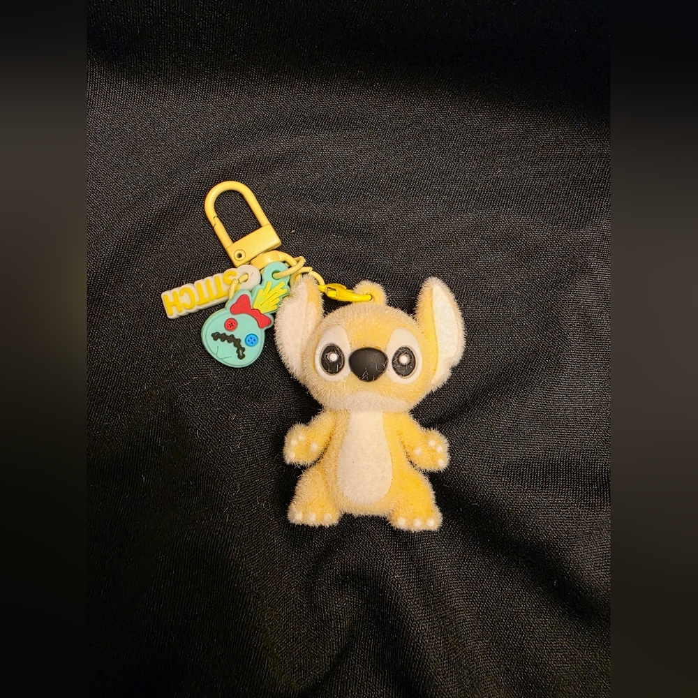 NEW Disney Stitch Yellow Bag Clip